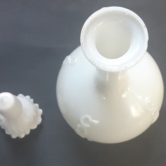 Milk Glass Victorian Decanter Apothecary Barber Bottle with Stopper Antique 11" - Picture 4 of 12